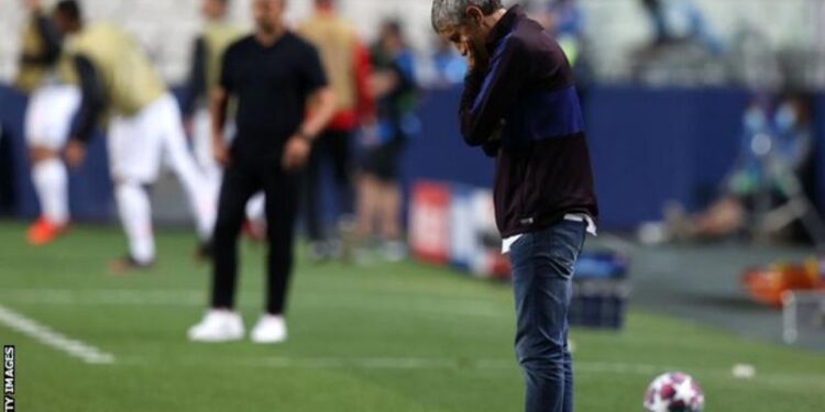 Barcelona sack manager after Bayern thrashing