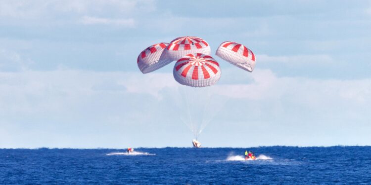 First commercial crewed mission SpaceX returns back to Earth.