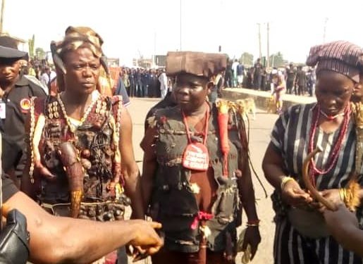 Hunters join EndSARS protests in Osun state