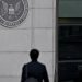 whistleblower gets paid record $114 million by US government agency
