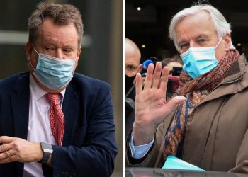 UK-EU Brexit talks to resume in final push for trade deal