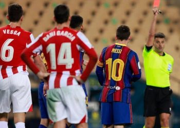 Lionel Messi shown first red card of Barcelona Career.