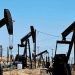 Oil drops as investors gauge big chill impact on U.S. refineries