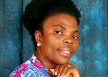 Foundation empowers Lagos Schools with books, gifts