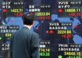 Asia Stocks Steady as Fed Meets; Oil Extends Rally