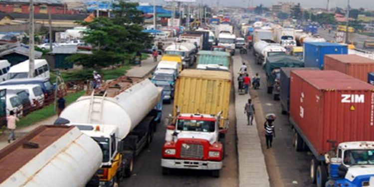 NPA bars unsafe trucks from Lagos seaports