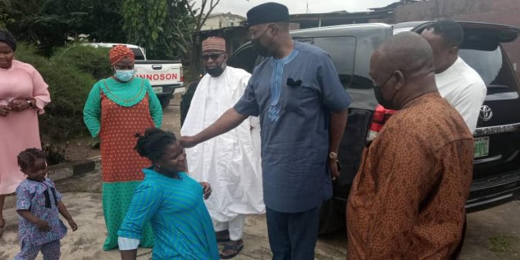 Passage of Captain Niyi Adeyemo: Niwa boss visits family in Lagos, says the Iroko has fallen.