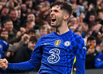 Chelsea 2-0 Lille: Kai Havertz and Christian Pulisic on target as Champions League holders take control