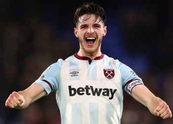 Declan Rice: West Ham boss David Moyes says midfielder is worth more than £100m and is a future England captain