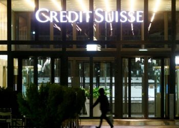Credit Suisse poised to revamp senior management