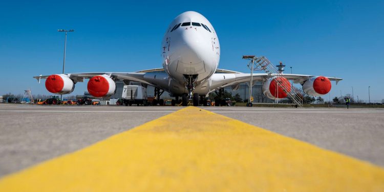 Lufthansa is bringing back the A380 superjumbo