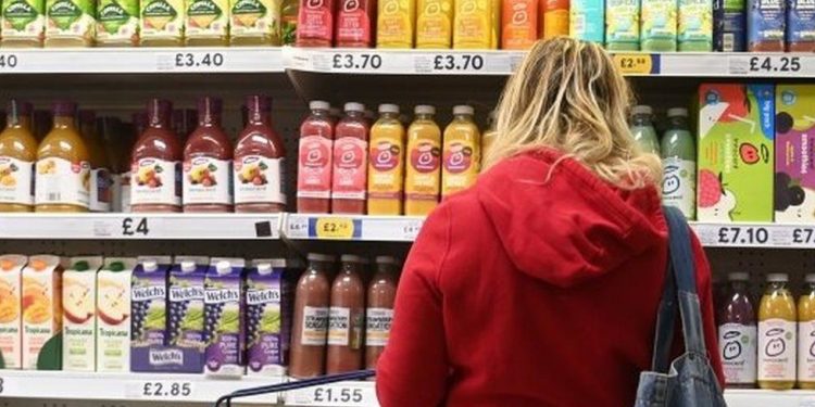 Cutting UK taxes now would be a mistake says IMF