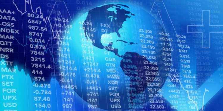 Global Markets Ride Mixed Waves as Earnings Enthusiasm Clashes with Fed’s Hawkish Signals
