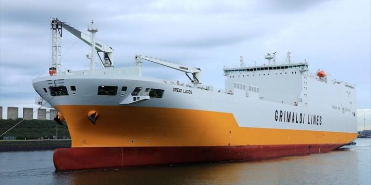 Nigeria Receives Largest Vessel With 2000 Containers, 2,500 Vehicles