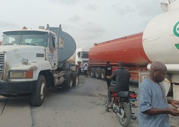 FG Steps in to Avert Fuel Supply Disruption Amidst Rising Operational Costs as Petrol Tankers begin strike