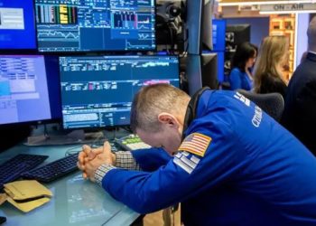 Wild market swings as tariffs rattle US economy