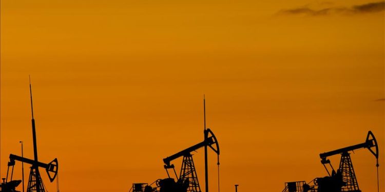 Oil Prices Dip as OPEC+ Output Hike and Tariff Worries Cloud Demand Outlook