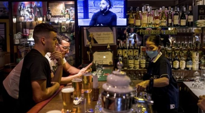 Thailand Eases Longstanding Afternoon Alcohol Sales Ban in Six-Month Trial