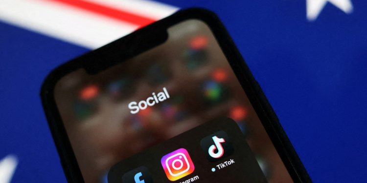 Australia’s Under-16 Social Media Ban Sparks Global Debate on Teen Wellbeing