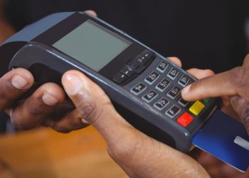 CBN Orders Mandatory Dual Connectivity for PoS Transactions to Curb Downtime