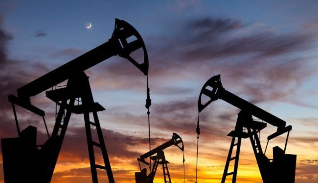 Oil Prices Jump Over 1.5% Amid Rising Concerns of US Action Against Iran