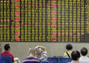 Asian Stocks Rally as Tech Shares Lead Gains, Samsung Hits Record High