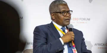 Dangote Urges FG to Convene National Retreat on Power Crisis