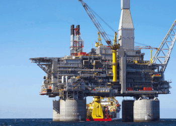 FG Urges Oil Companies to Boost Production Towards 2.5 Million bpd Target by 2027