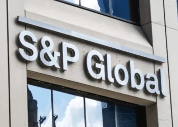 S&P Warns Crude Oil Prices, Naira Volatility Pose Risks to Nigerian Banks in 2026