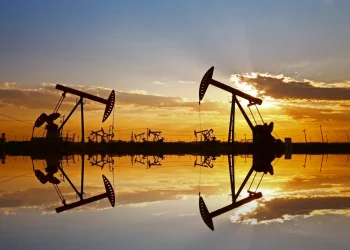 Africa Loses $15 Billion Annually by Exporting Crude Oil Without Refining, Experts Warn