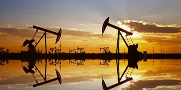 Africa Loses $15 Billion Annually by Exporting Crude Oil Without Refining, Experts Warn