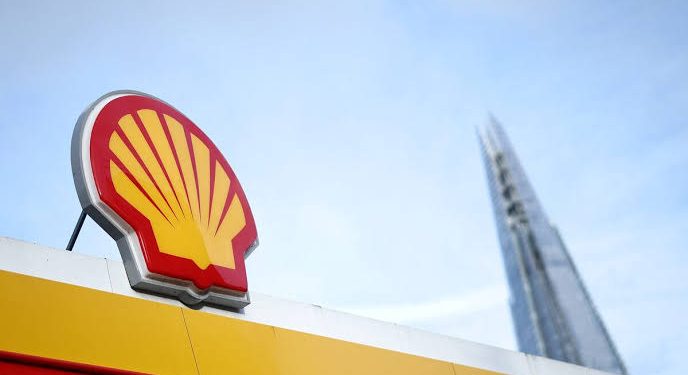 Shell Profit Rises 11% Despite Falling Oil Prices, Raises Dividend