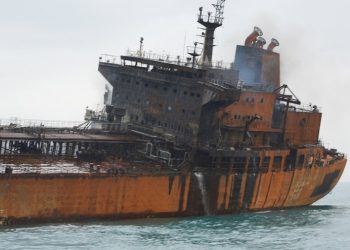 Global Stocks Slide as Oil Surges After Tanker Attacks in Iraqi Waters