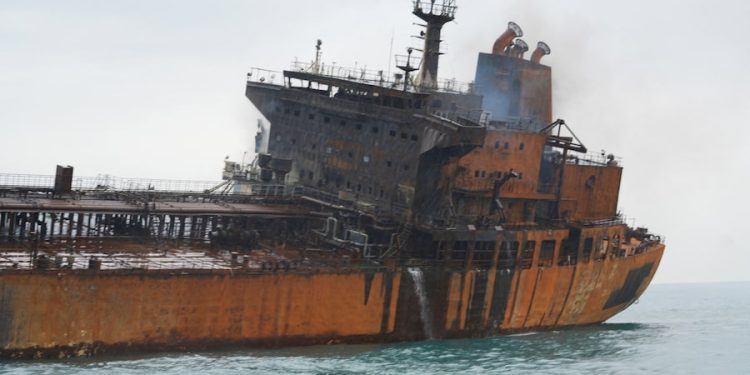 Global Stocks Slide as Oil Surges After Tanker Attacks in Iraqi Waters