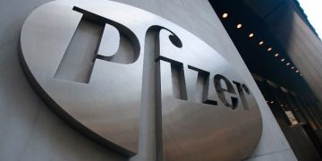 Pfizer Profit Slips as Drugmaker Bets on Cancer and Obesity Pipeline