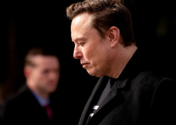 Elon Musk’s Wealth Drops by $350bn in a Week as SpaceX Selloff Deepens 