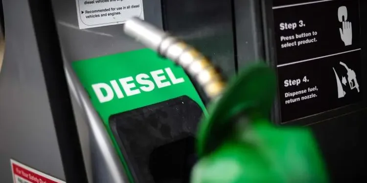 Global Diesel Shortage May Persist Into 2027 as Inventories Fall to Historic Lows